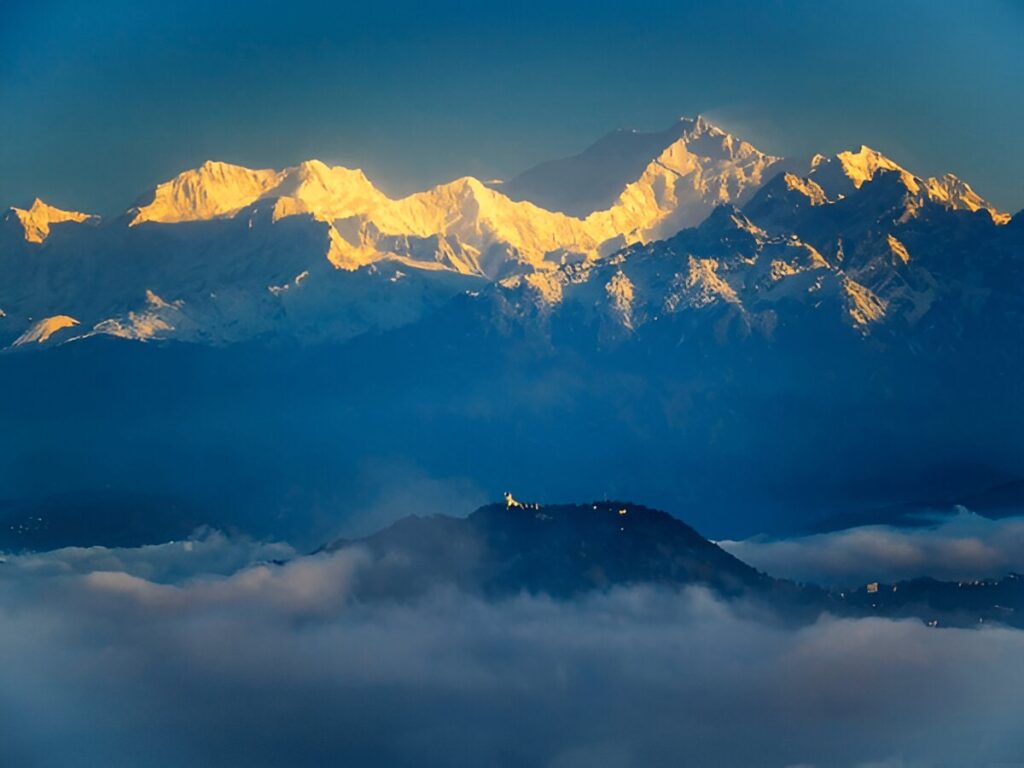 Kanchenjunga From Tinchuley