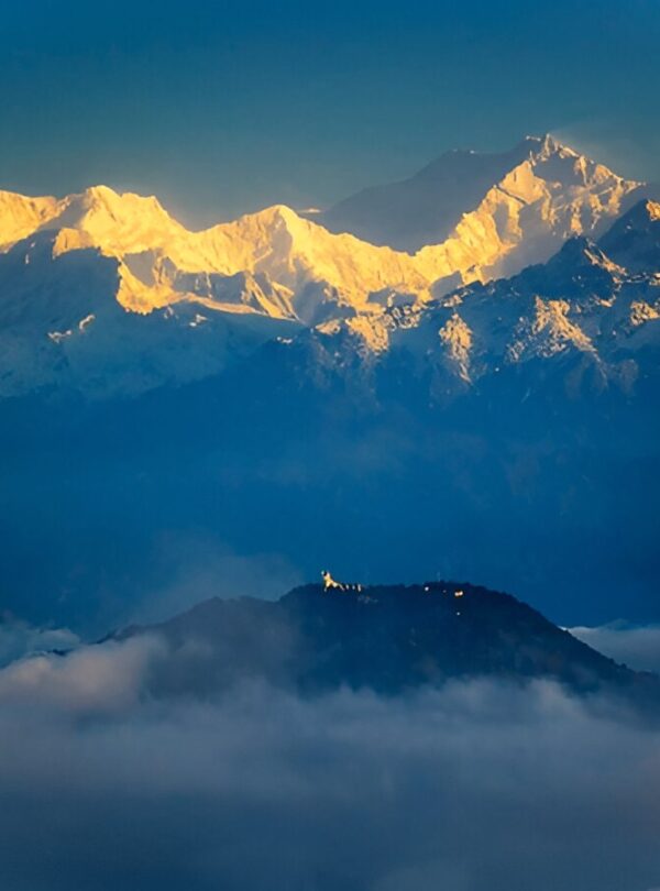 Kanchenjunga From Tinchuley